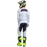 Tenue Troy Lee Designs GP Pro Frames vapor/gris | Oxmoto
