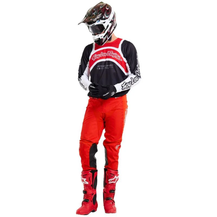 Tenue Troy Lee Designs GP Pro Swerve noir/rouge | Oxmoto