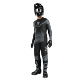 Tenue SHOT Devo Blast noir/gris | Oxmoto