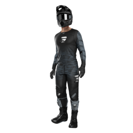 Tenue SHOT Contact Tactic noir/gris | Oxmoto