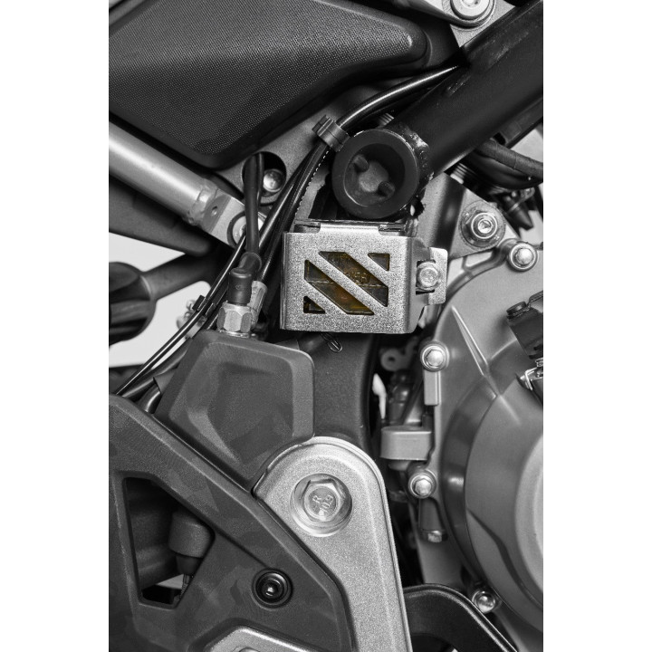 Protection de réservoir de frein arrière CFMOTO 450 mt
