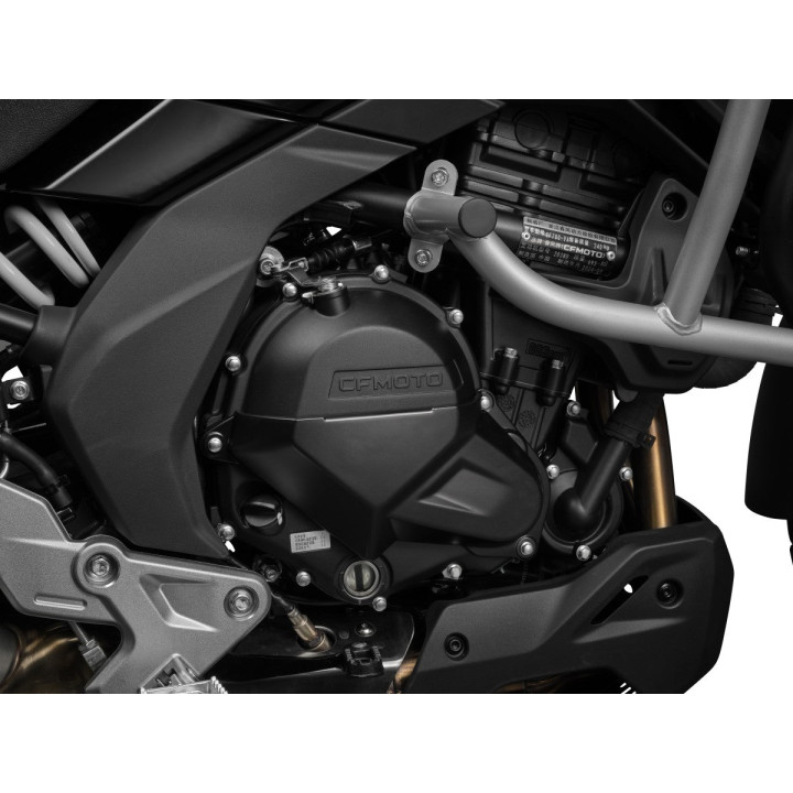 Protection de carter CFMOTO 700 mt | Oxmoto