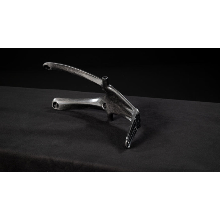 Support de plaque carbone stark future | Oxmoto