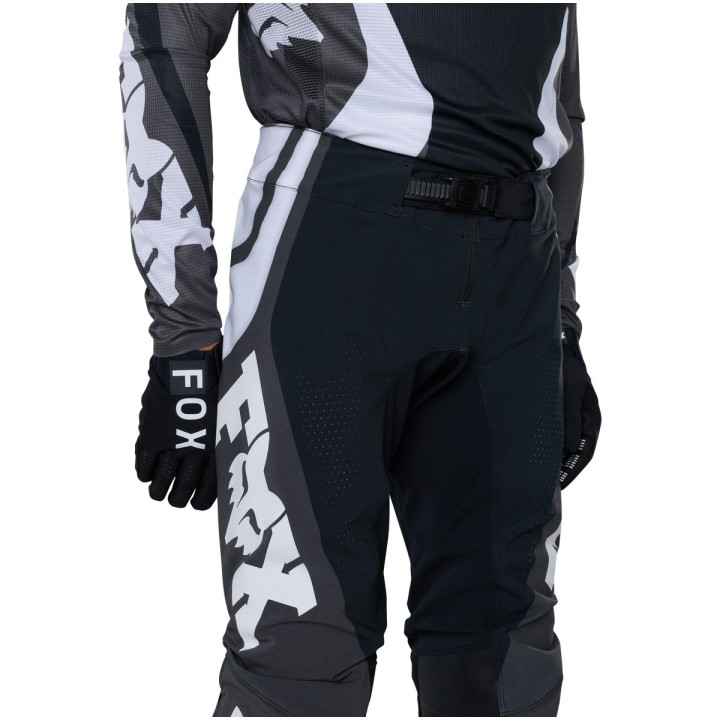 Tenue FOX Flexair Thorn noir/blanc | Oxmoto