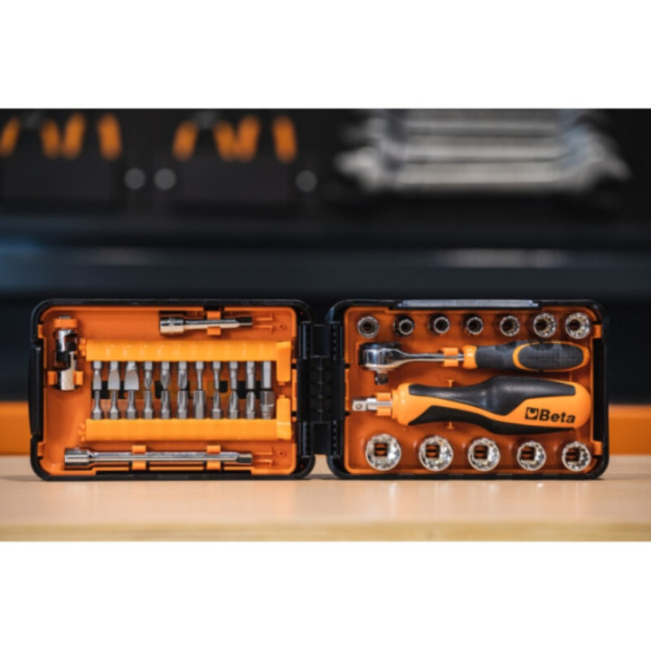 Coffret compact Beta 11 douilles multi empreintes / 21 embouts / 7 accessoires