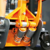 Cric hydraulique Beta - 4 roues, 3 Tonnes | Oxmoto
