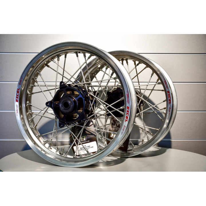 Roue arrière complète HAAN WHEELS 17x5,50x36T | Oxmoto
