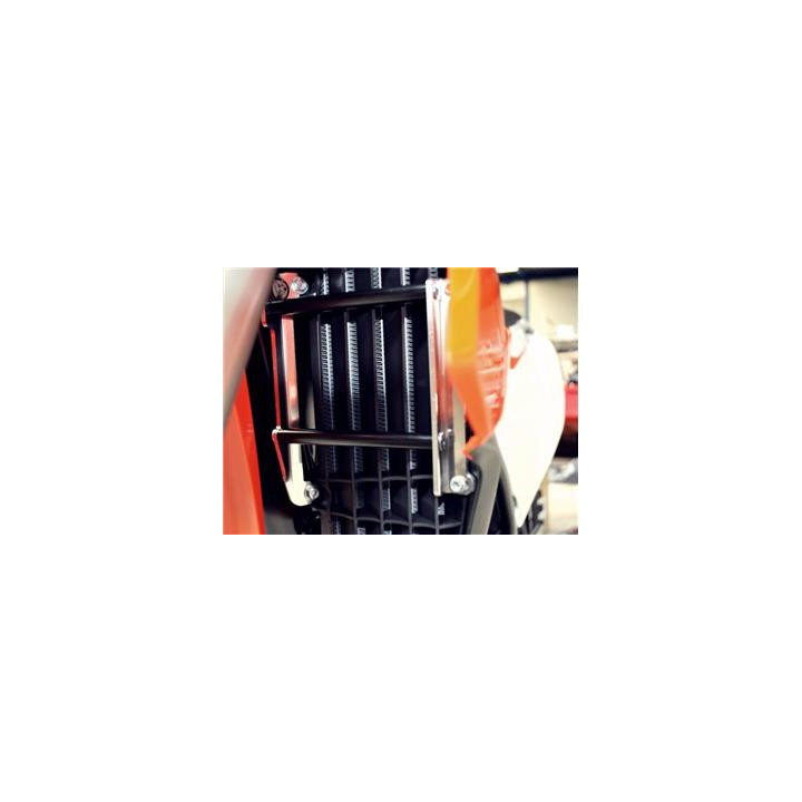 Protection de radiateur AXP alu noir 1053350 | Oxmoto