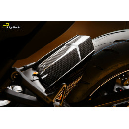Garde boue arrière Lightech carbone brillant CARY8920
