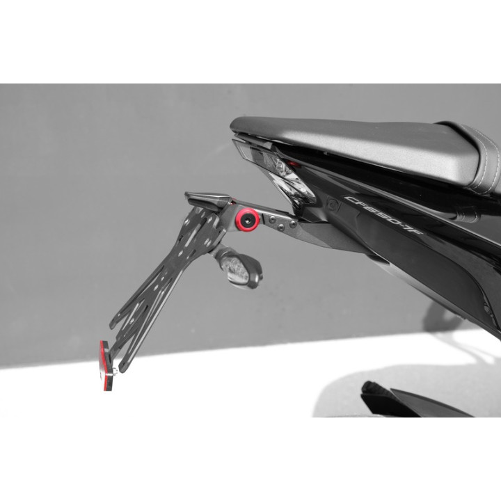 Kit support de plaque réglable Lightech KTARCF101A2 | Oxmoto