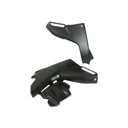 Panneaux latéraux sous réservoir Lightech carbone | Oxmoto