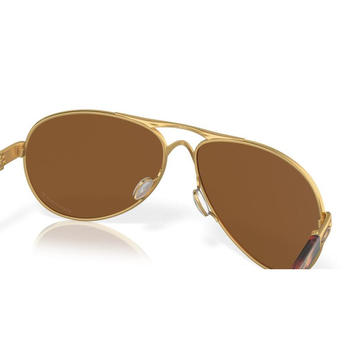 Lunettes de soleil Oakley Feedback verres Prizm Violet Polarized