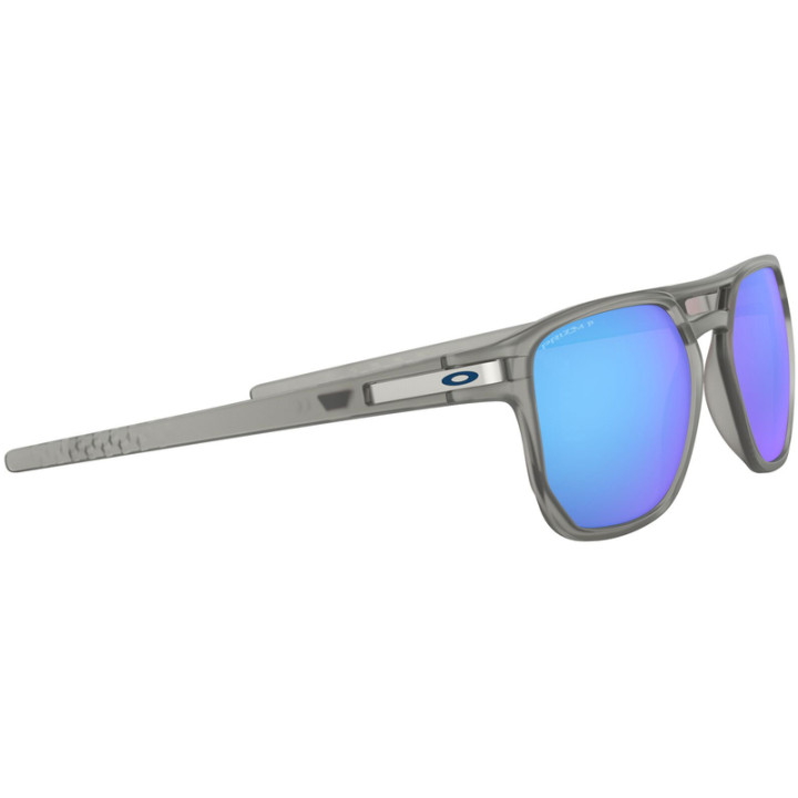 Lunettes de soleil Oakley Latch Beta Matte Grey Ink - verres Prizm Sapphire Iridium Polarized