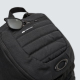 Sac à dos Oakley Enduro 3.0 - 30L FOS90073702EU | Oxmoto