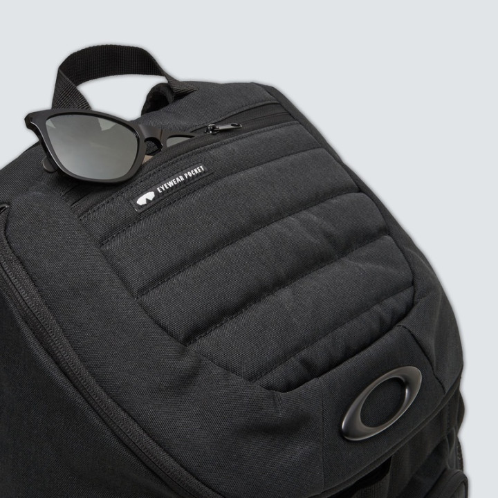 Sac à dos Oakley Enduro 3.0 - 30L FOS90073702EU | Oxmoto