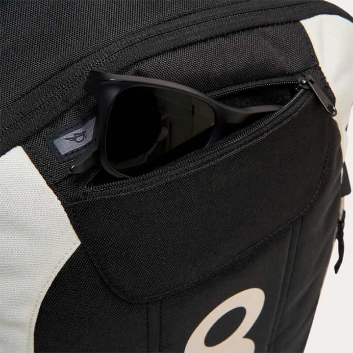 Sac à dos Oakley Enduro 3.0 - 20L 921416-68S-U | Oxmoto