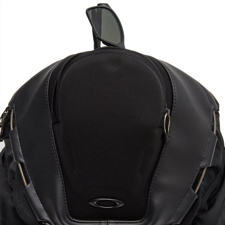 Sac à dos Oakley Kitchen Sink - 34L 92060A-013013U | Oxmoto