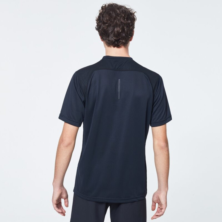 T-Shirt Oakley Foundational Training | Oxmoto