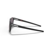 Lunettes de soleil Oakley Latch™ Beta verres Prizm Grey