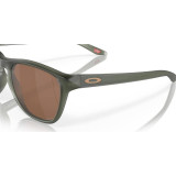 Lunettes de soleil Oakley Manorburn - verres Prizm Tungsten Polarized, monture Matte Olive Ink