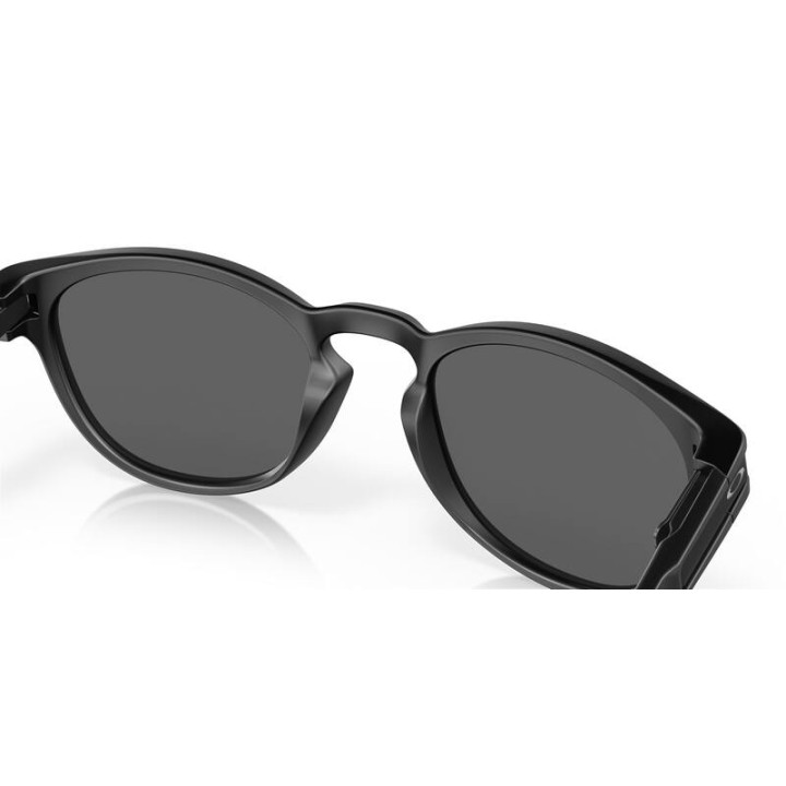 Lunettes de soleil Oakley Latch™ verres Prizm Black | Oxmoto