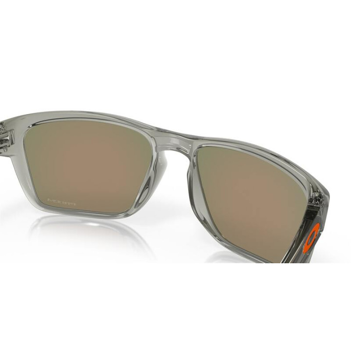 Lunettes de soleil Oakley Sylas verres Prizm Ruby | Oxmoto