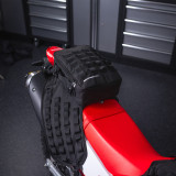 Harnais sur selle pour accessoires Oxford Nomad Adventure