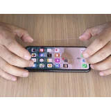 Protection d'écran QUAD LOCK verre trempé - IPhone 16E / 17E