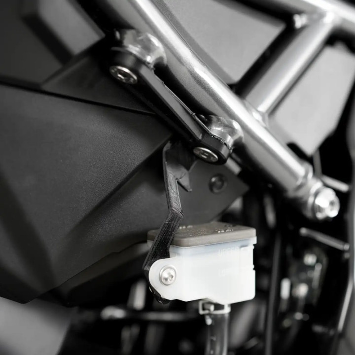 Cache orifices de repose-pieds arrière R&G RACING BLP0135BK