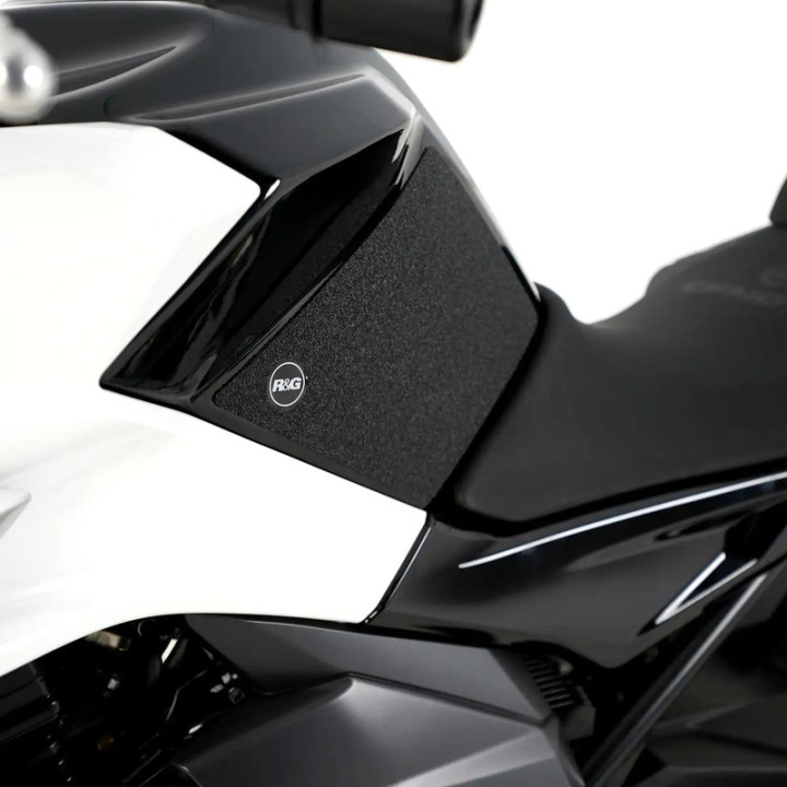 Grips de réservoir R&G RACING Traction - 2 pièces EZRG2806BL