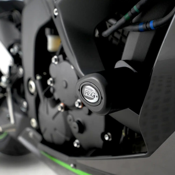 Tampon pare-carter R&G RACING Aero - noir CP0567BL | Oxmoto