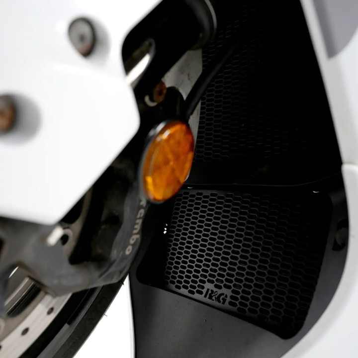 Protection de radiateur d'huile R&G RACING - noir OCG0050PROBK