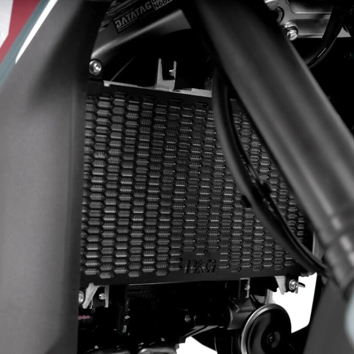 Protection de radiateur R&G Racing Pro RAD0396PROBK | Oxmoto