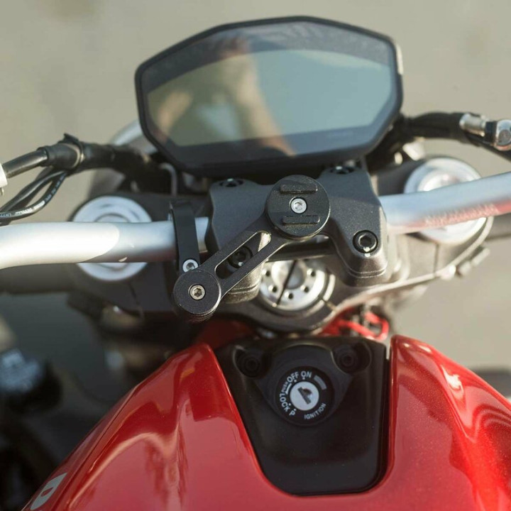 Pack complet Sp-connect Moto Bundle fixé sur guidon Note