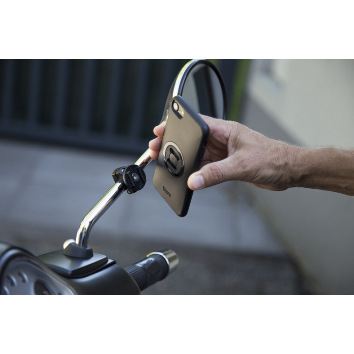 Pack complet Sp-connect Moto Bundle fixé sur rétroviseur iPhone 8+/7+/6S+/6+