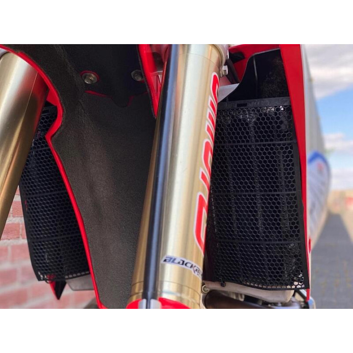 Grille de protection de radiateur TWIN AIR | Oxmoto