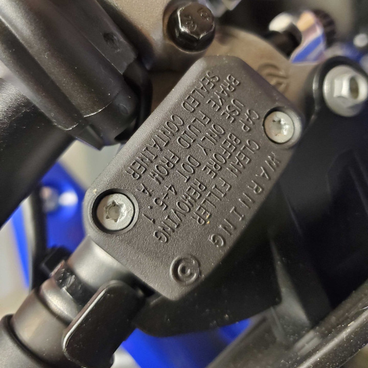 Levier de frein à main arrière Brembo | Oxmoto