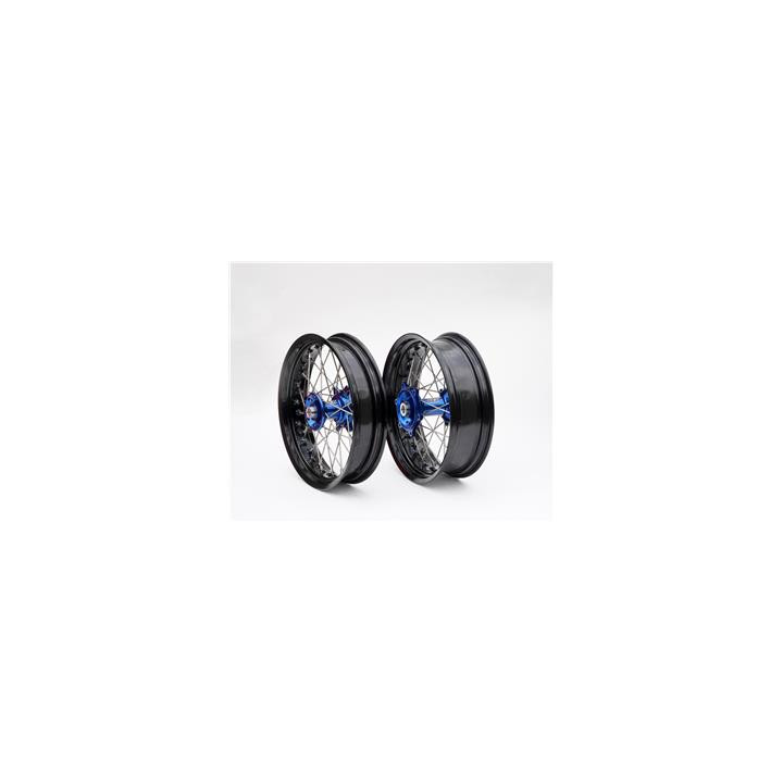 Kit roues complètes avant + arrière ART sm 17x3,50/17x5,00 jante noir/moyeu bleu/rayons argent/têtes de rayons argent 3033515
