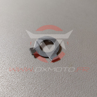 Locking plate | Oxmoto