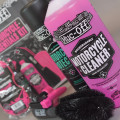 Kit entretien Muc-off pour nettoyer votre moto | Oxmoto