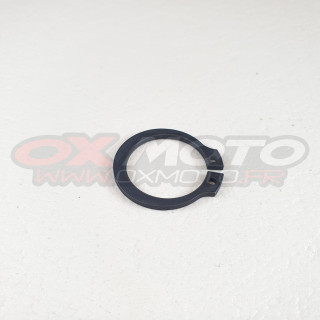 Circlip de pignon de sortie de boite Beta | Oxmoto
