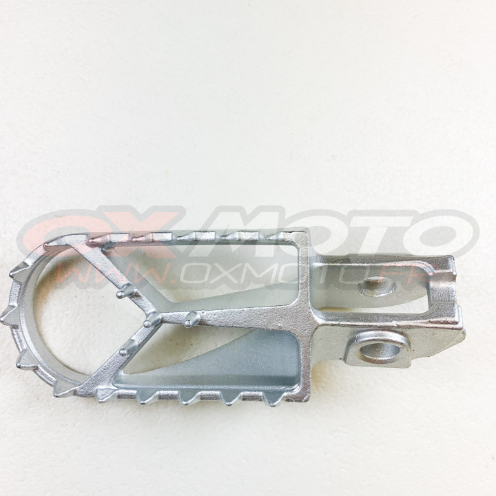 Repose pied droit Beta standard gris | Oxmoto