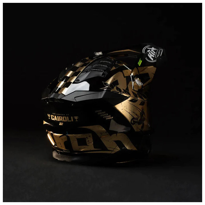 Casque Airoh aviator 3 legend 2024 | Oxmoto