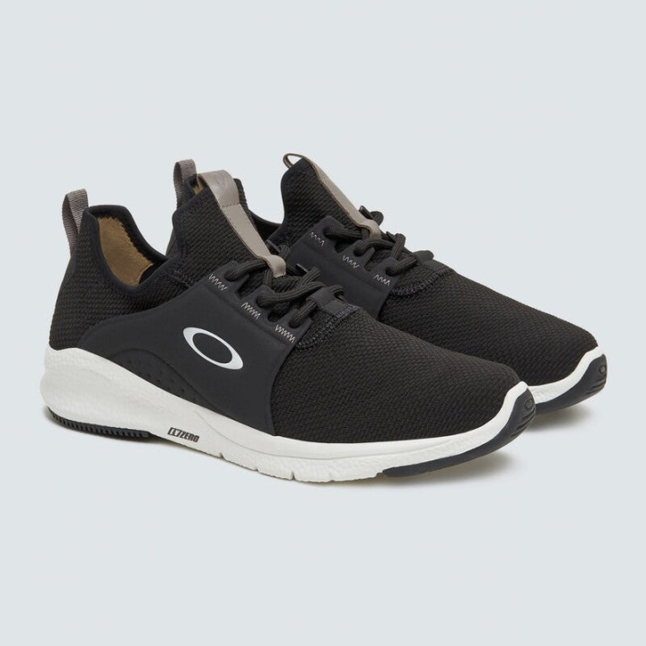 Chaussures Oakley dry shoes noir gris marron gris | Oxmoto