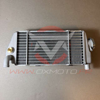 Radiateur gauche Beta 2T rr 2020/2025 | Oxmoto