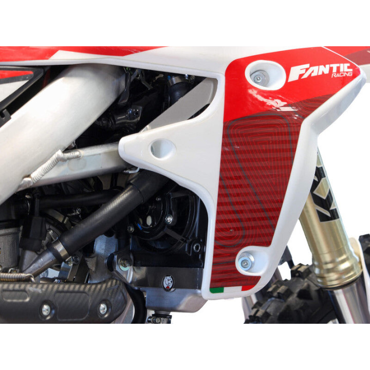 Protection de radiateur AXP AX1725 | Oxmoto