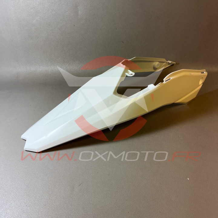Garde boue arrière blanc origine Beta xtrainer | Oxmoto