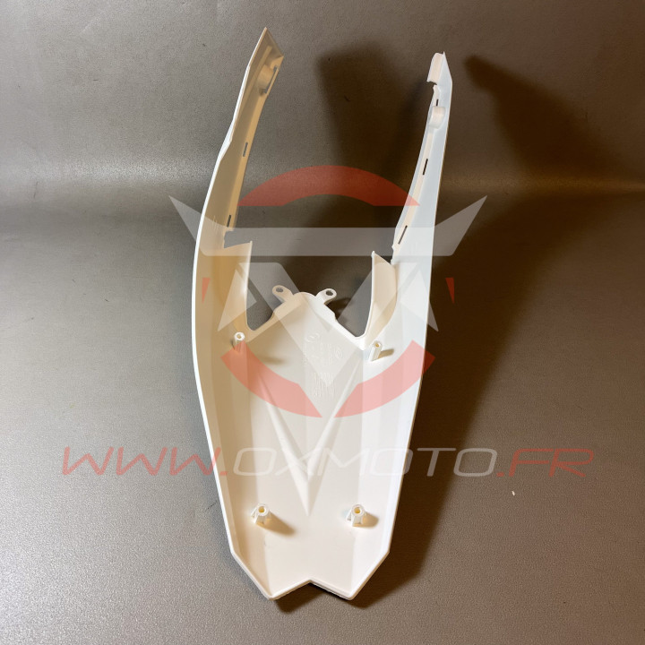 Garde boue arrière blanc origine Beta xtrainer | Oxmoto