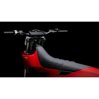 Selle complète stark future varg supergrip noir | Oxmoto