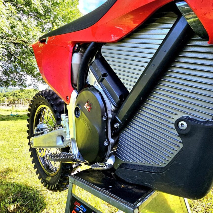 Protections de carter enduro hog stark varg | Oxmoto